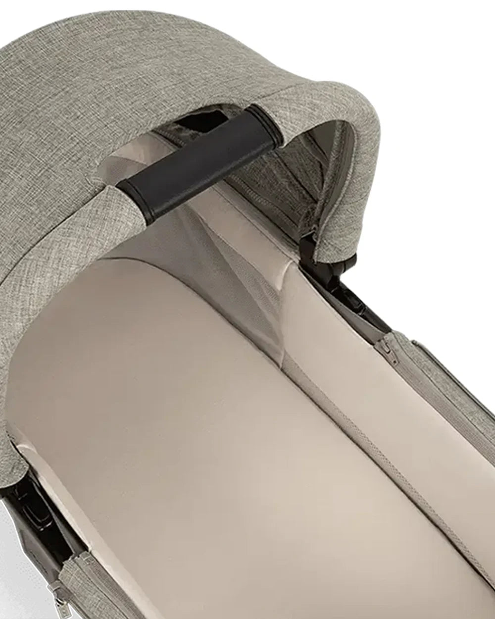 Nuna LYTL BMW Collection Carry Cot-Embroidered BMW Logo On Top Cover-Metal BMW Badge On Window Flap-Includes Rain Cover-2 Years Warranty-Upto 9 Kg-Graphene