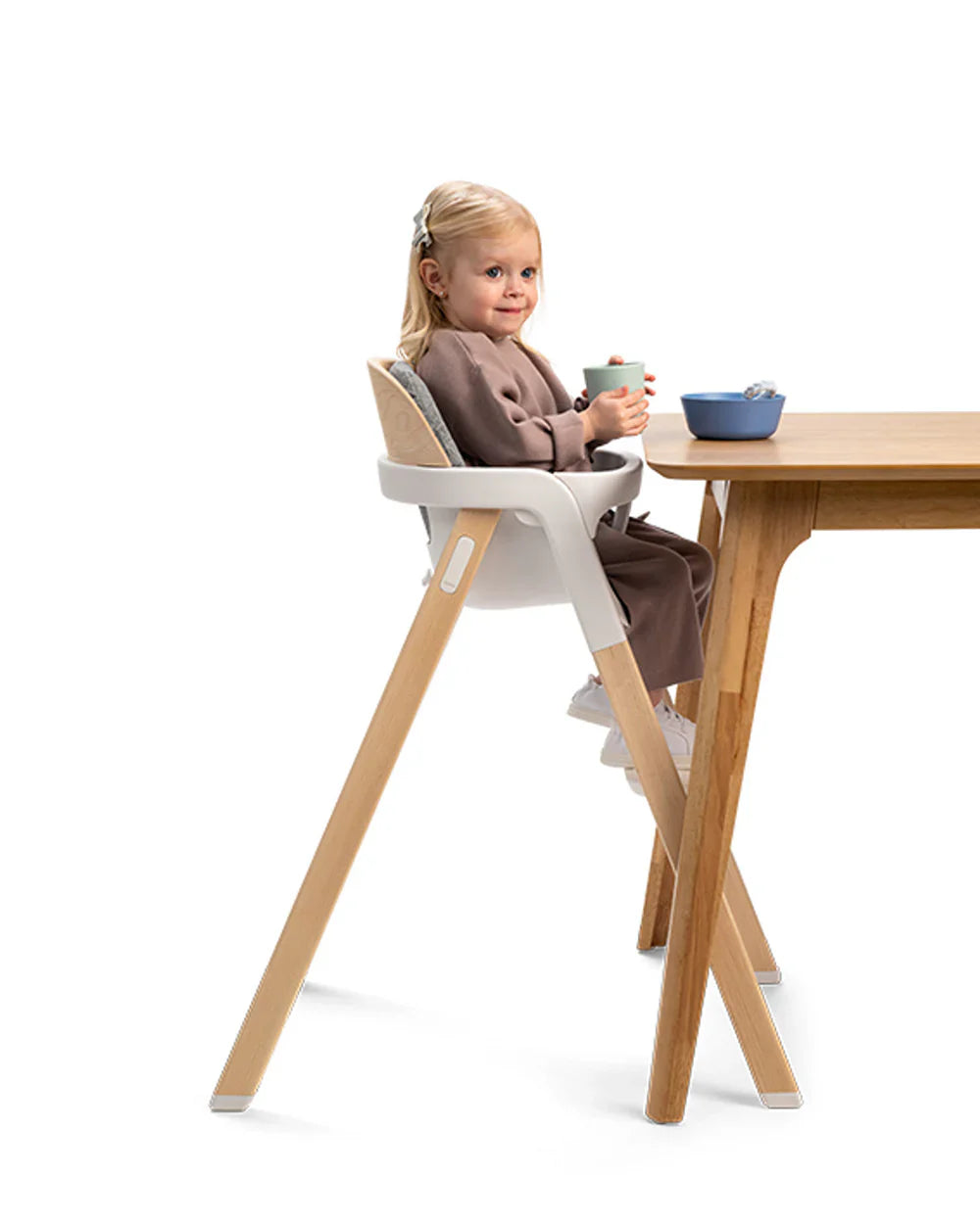Nuna Bryn Baby High Chair-With Removable Seat Pad & Child Tray-Tool Free Assembly-Made From Premium Black Walnut & Maple Woods-For 6M+ (Upto 100 Kg)-Heritage
