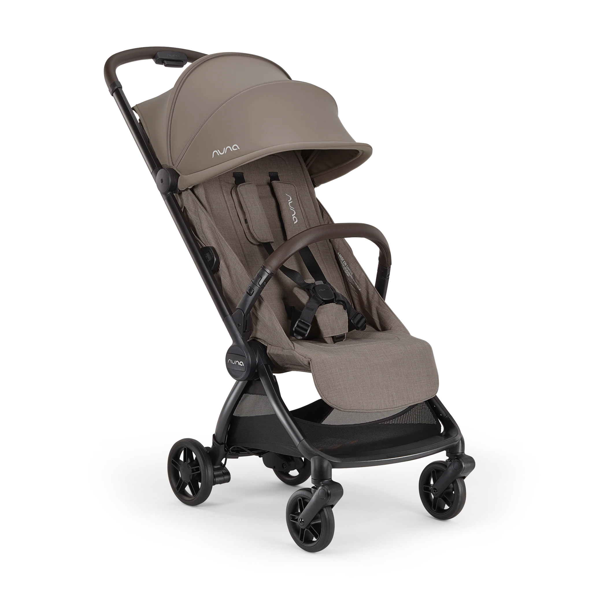 Nuna Viaa cabn : Meet the VIAA cabn—the ultimate travel tag-along that practically packs itself. Cedar