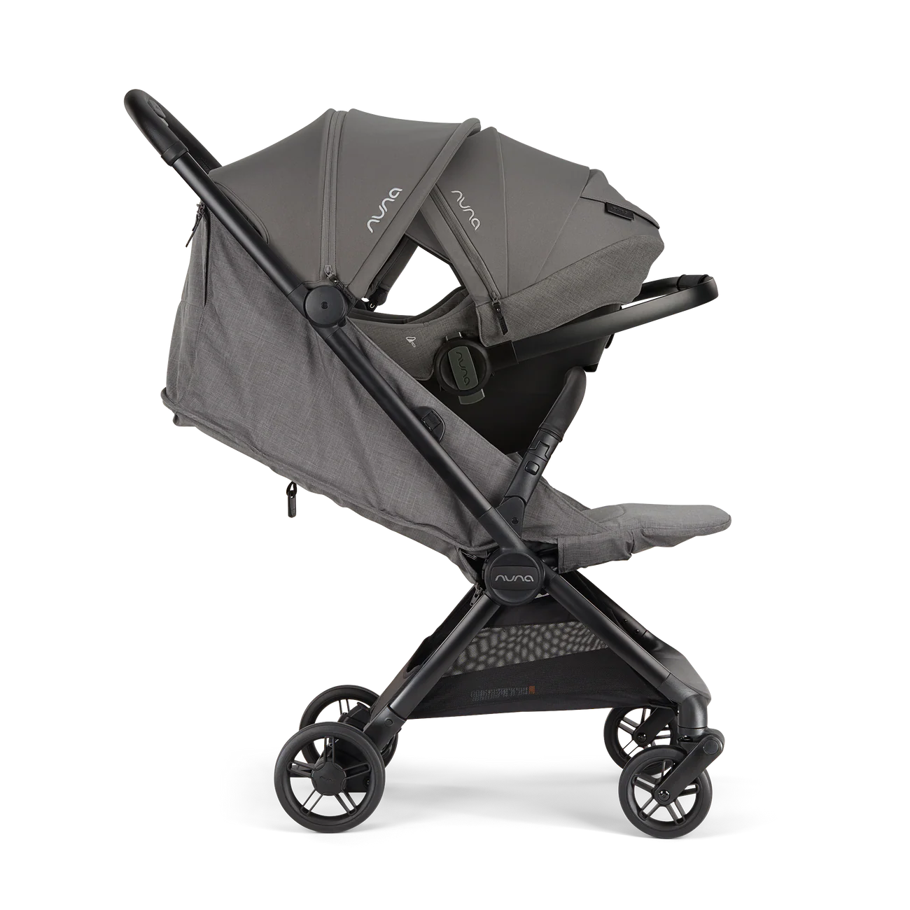 Nuna Viaa cabn : Meet the VIAA cabn—the ultimate travel tag-along that practically packs itself. Pweter