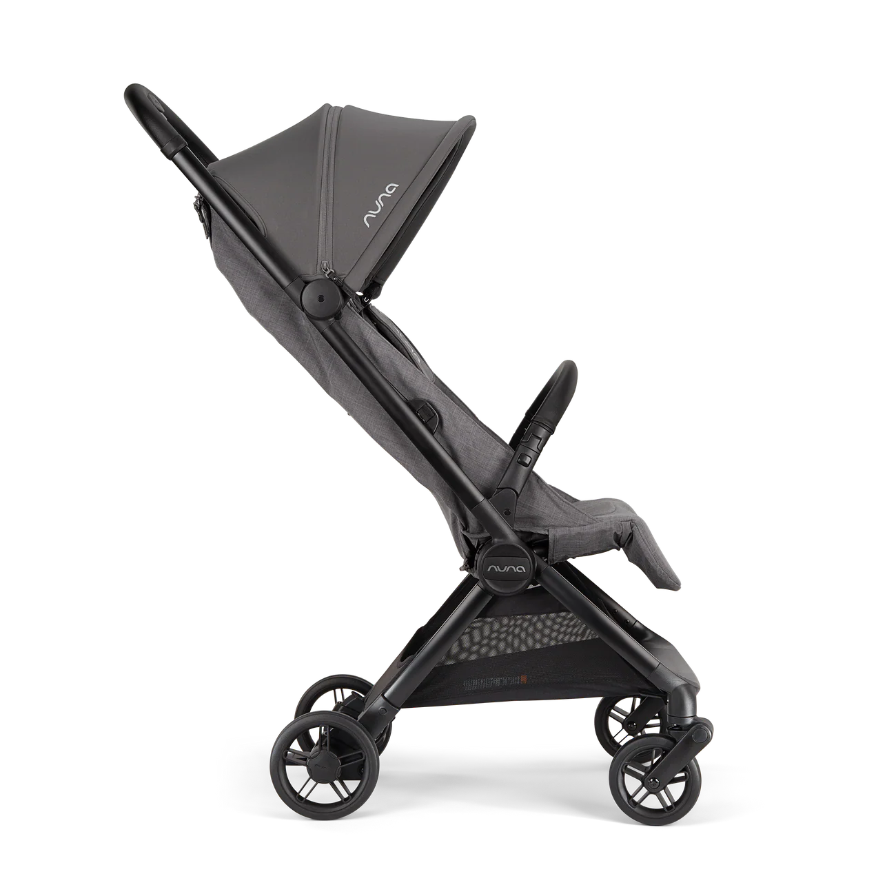 Nuna Viaa cabn : Meet the VIAA cabn—the ultimate travel tag-along that practically packs itself. Pweter