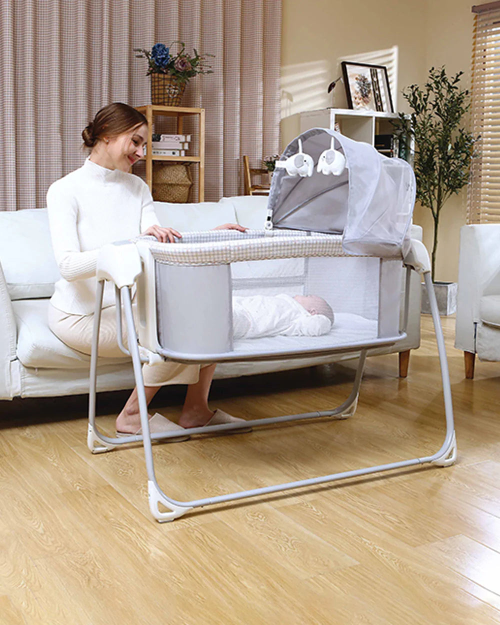 Mastela Deluxe 4 in 1 Bassinet-Cozy Bassinet, Swing & Bedside Sleeper Modes-5 Swing Speeds-15 Melodies-For 0 to 6M (Upto 9 kg)-White