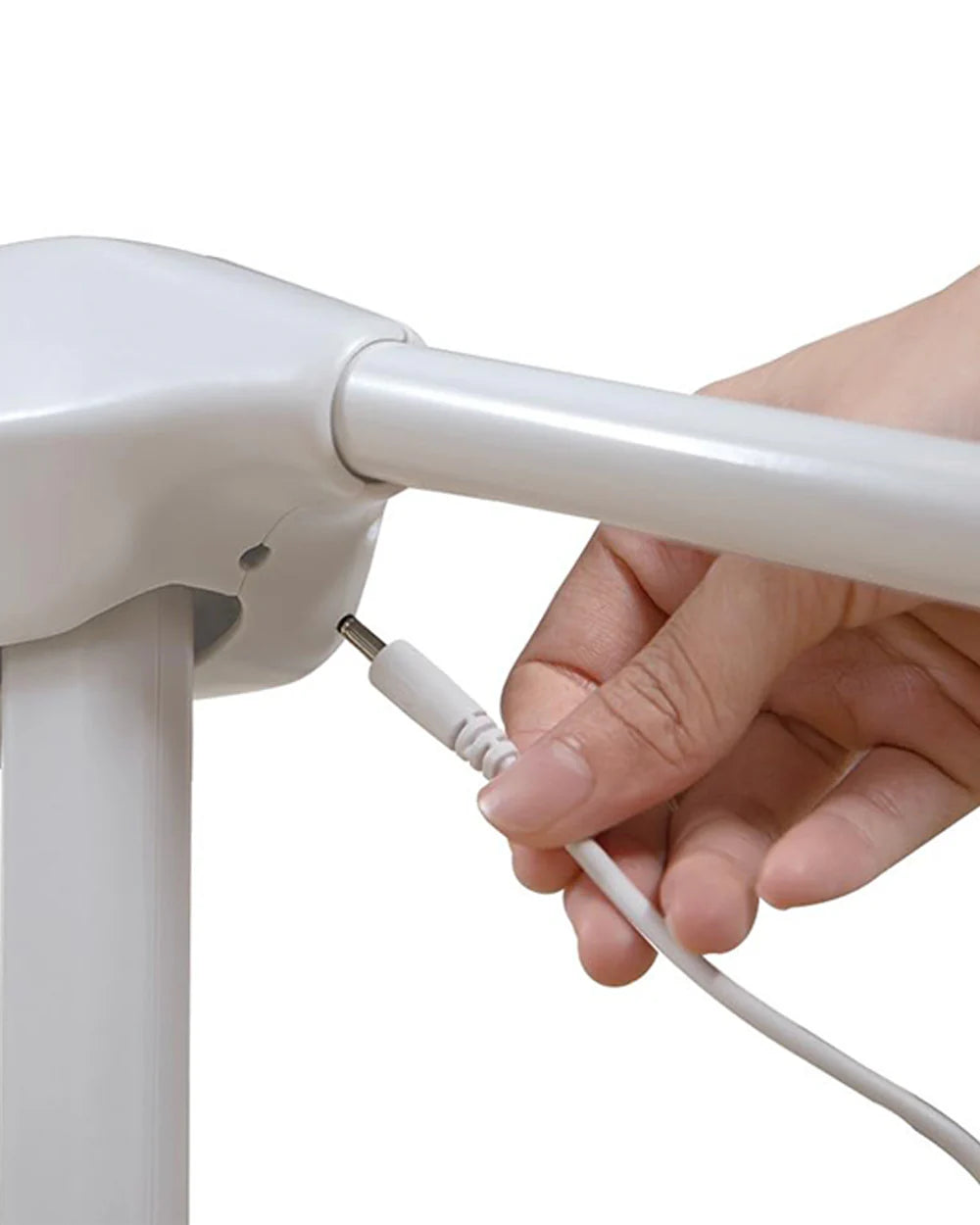 Mastela 4 in 1 Swing & Bassinet-12 Melodies-Adjustable Backrest-5 Points Harness-Breathable Mesh Sides & Soft Headrest-For 0 to 36M (Upto 9 Kg)-Light Grey