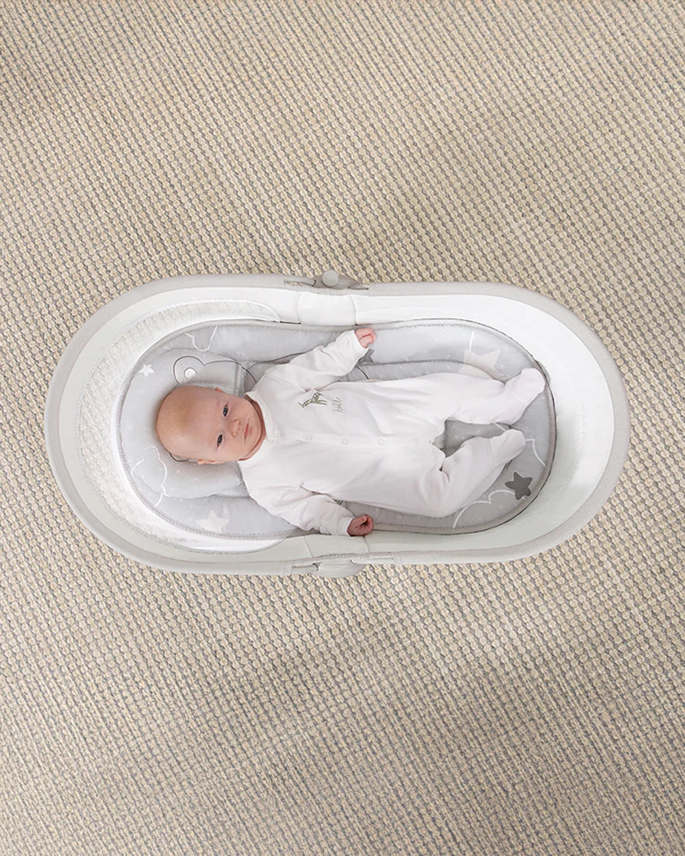 Mastela 4 in 1 Swing & Bassinet-12 Melodies-Adjustable Backrest-5 Points Harness-Breathable Mesh Sides & Soft Headrest-For 0 to 36M (Upto 15 Kg)-White