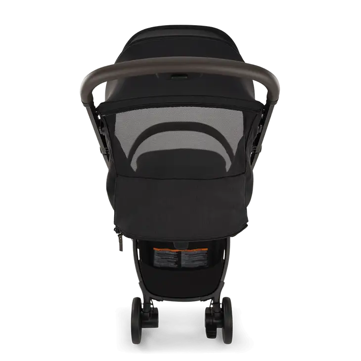 Nuna Viaa cabn : Meet the VIAA cabn—the ultimate travel tag-along that practically packs itself.