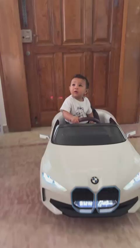 EMotorad Formula Fun BMW i4 Ride-On Car for Kids – Battery Operated with Remote Control Red