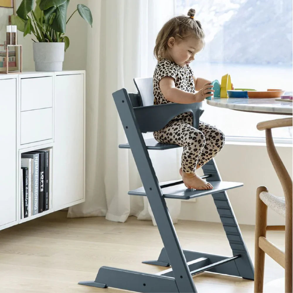 Stokke Tripp Trapp Baby Set² - Attachment for Tripp Trapp Chair (6–36 Months), Supports Baby’s Sitting Development, Easy to Install Without Tools - Blue