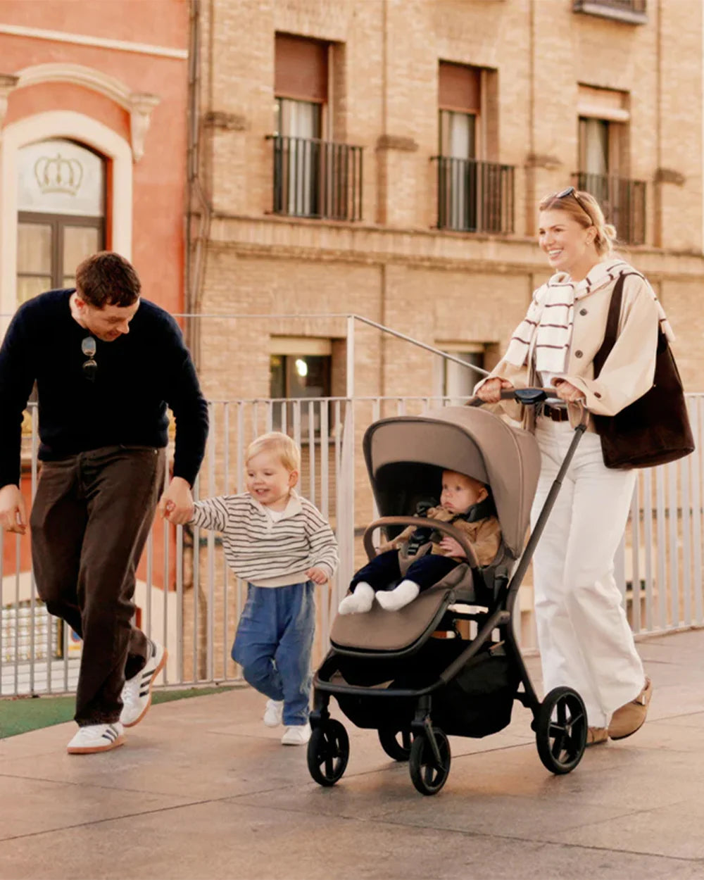 Silver Cross Breez Stroller-Height Adjustable, Reversible & Flat Reclining Seat-Adjustable Parent Handle Bar-One Hand Fold Even With Carry Cot Attached-2 Years Warranty-For 0 to 4Y (Upto 22 kg)-Maple