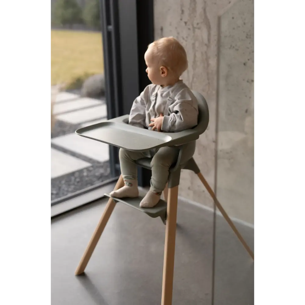 Stokke Clikk High Chair - Lightweight, Travel-Friendly Highchair for Baby with Tray & 5-Point Harness, Tool-Free Assembly in 1 Minute, Adjustable Footrest, Dishwasher-Safe BPA-Free Tray, Suitable for Babies & Toddlers 6-36 Months (Up to 15 kg) Glacier
