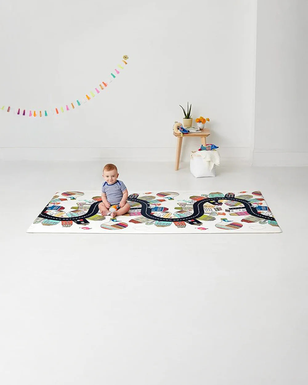 Skip Hop Doubleplay Reversible Playmat-Vibrant Village-Waterproof Foam-Playful Artwork-Easy to Clean-0M+