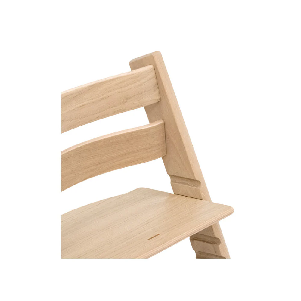 Stokke Tripp Trapp Oak Wood Highchair for Life - Adjustable Wooden Highchair for Baby, Toddlers & Adults, Ergonomic Seat with Posture Support, Timeless Scandinavian Design, Durable Solid Wood, Perfect for Mealtime, Max Weight Limit Upto 110kg Natural