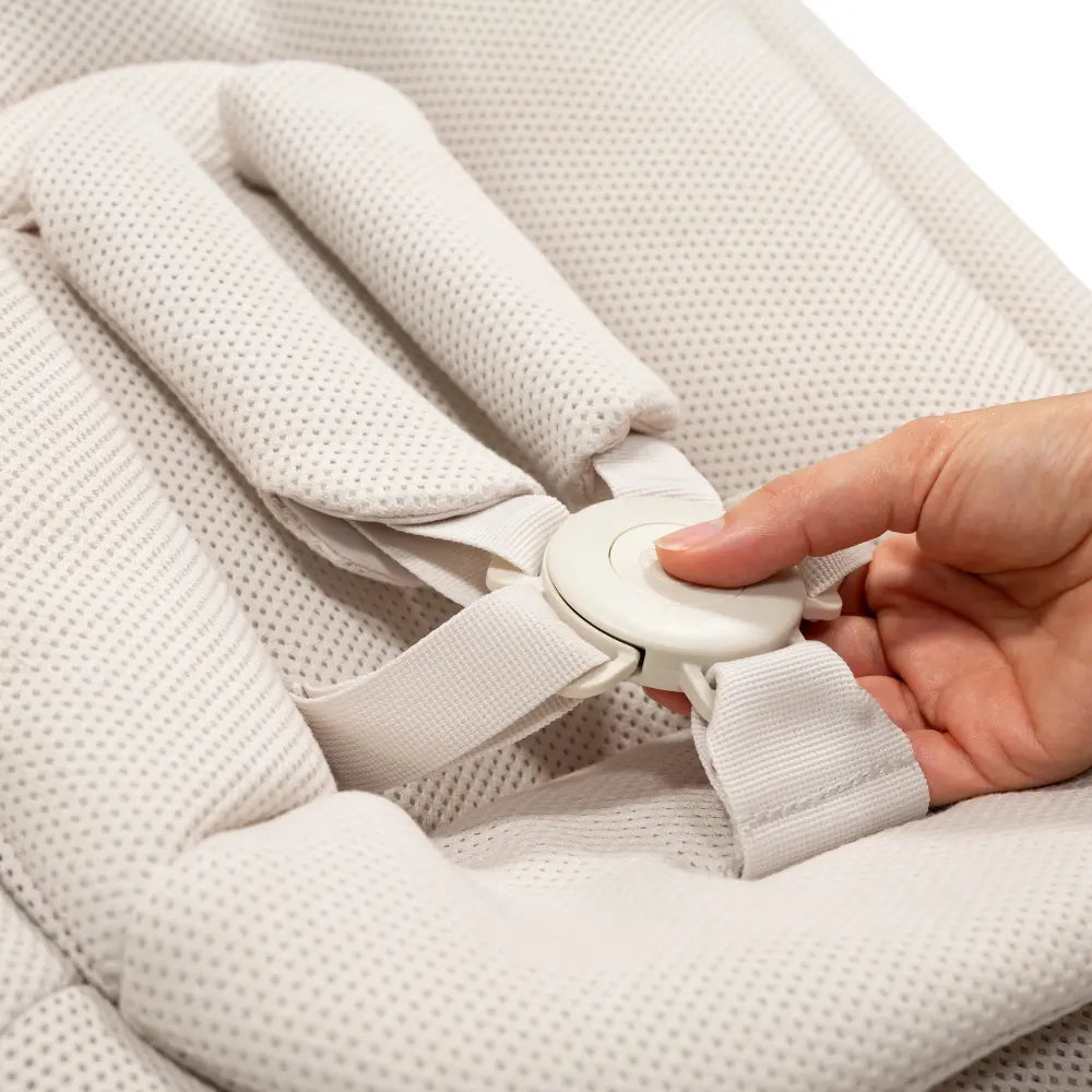 Stokke Yoga Bouncer - Ergonomic Dual Movement, Manual Baby Bouncer (Swing & Bounce), Breathable Mesh & Soft Cotton, Lightweight, 3-Position Recline