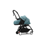 Stokke YOYO³ 0 Months+ Newborn Pack – Flat Lying Newborn Seat with 2.4cm Mattress, Head Support, 5-Point Safety Harness, Foot Cover & Canopy - Requires YOYO Frame Aqua