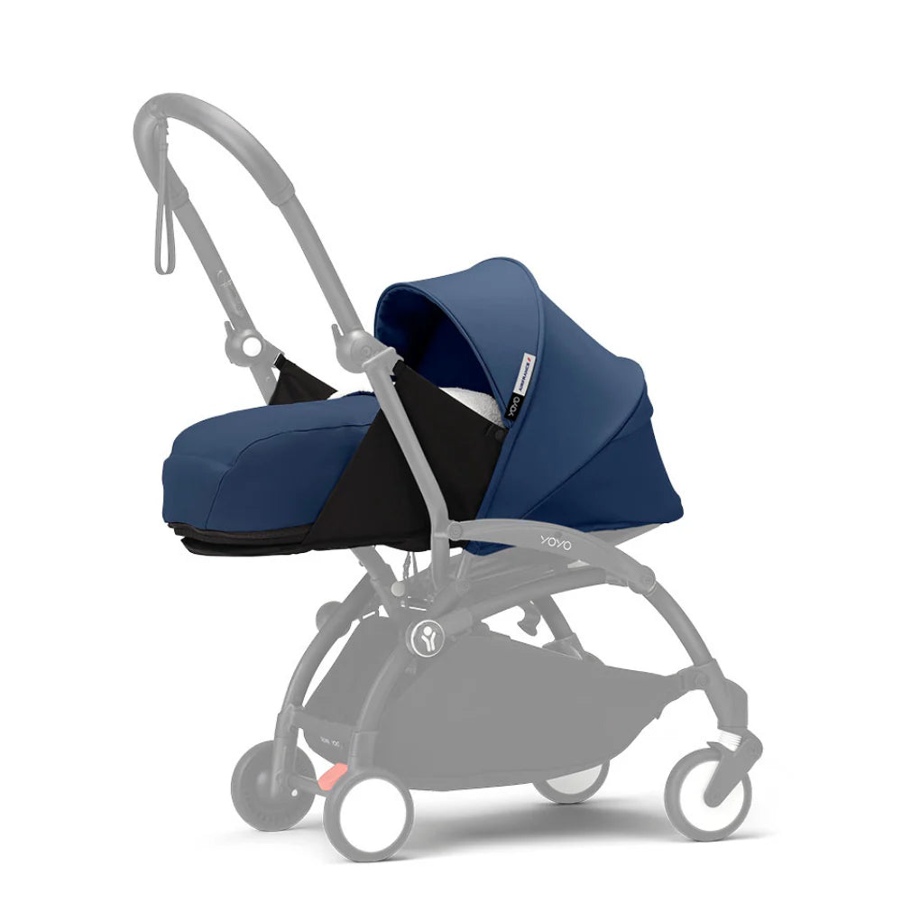 Stokke YOYO³ 0 Months+ Newborn Pack – Flat Lying Newborn Seat with 2.4cm Mattress, Head Support, 5-Point Safety Harness, Foot Cover & Canopy - Requires YOYO Frame -Air France